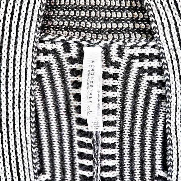 Aeropostale Women's Black White Cardigan Sweater Cable Knit Open Front Size S/P - Picture 3 of 7